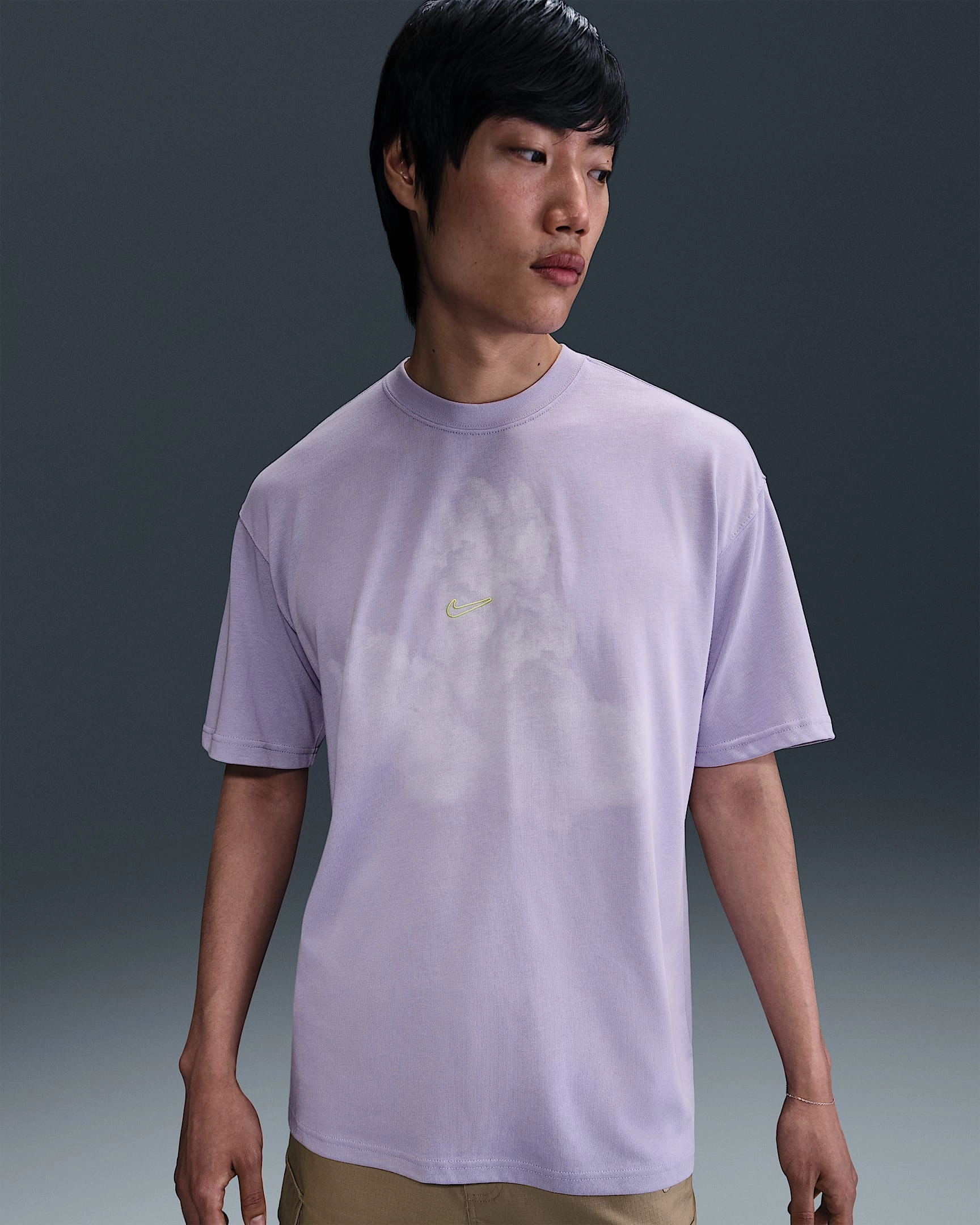 Nike Max90 T-Shirt : Le Confort Iconique, L'Essence d'une Légende Sportive.
